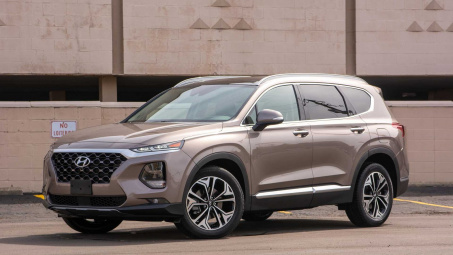 Phân khúc SUV 7 chỗ tháng 1/2020: Hyundai Santa Fe bất ngờ vượt mặt Toyota Fortuner