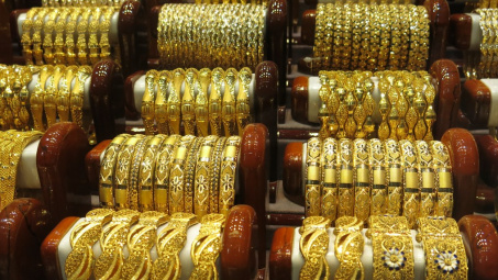 Giá vàng ngày 28/2/2020 tiến tới mốc 1.800/ounce, áp lực chốt lời giảm sút