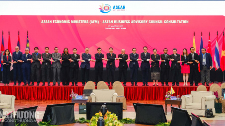 [Tin Ảnh] Hội nghị Bộ trưởng Kinh tế ASEAN hẹp lần thứ 26