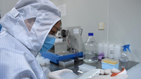 Kinh phí mua vắc xin lấy từ ngân sách nhà nước và xã hội hóa