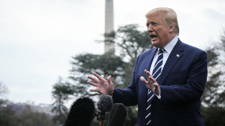 [Tin ảnh] Ông Trump cấm đi lại với châu Âu 1 tháng trừ nước Anh