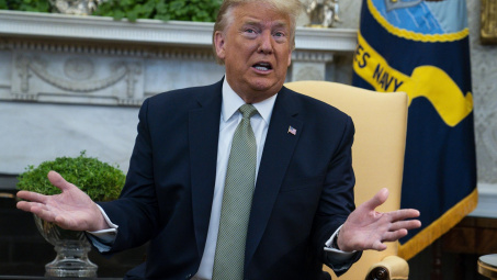 [Tin ảnh] Mỹ tuyên bố tình trạng khẩn cấp quốc gia