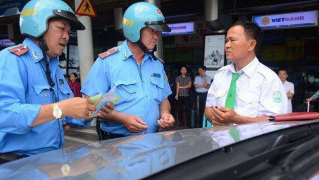 Tổ Kiểm tra công vụ của Thủ tướng Chính phủ đề xuất xử lý nghiêm hành vi nhũng nhiễu người dân và doanh nghiệp