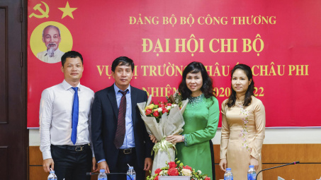 Chi bộ Vụ Thị trường Châu Á – Châu Phi: Sớm đưa Nghị quyết Đại hội  Chi bộ nhiệm kỳ 2020 – 2022 vào thực tiễn