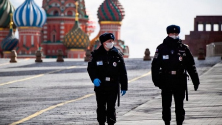 [Quốc tế nổi bật] Nga đón nhận số bệnh nhân kỷ lục trong ngày