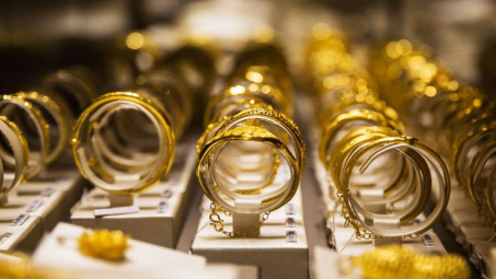 Giá vàng tăng trưởng mạnh trong phiên cuối tuần, chờ tuần mới bùng nổ