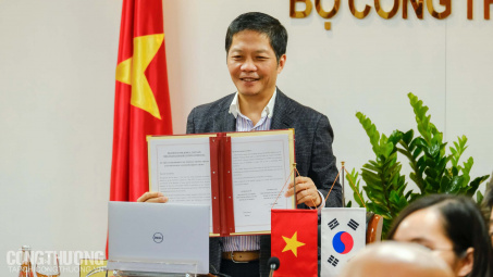 Việt Nam - Hàn Quốc tìm giải pháp tăng sức bật cho hợp tác thương mại song phương giữa dịch Covid-19