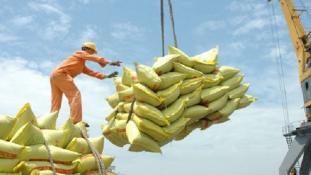 Tổng cục Hải quan: Đã có 40 doanh nghiệp đăng ký xuất khẩu gạo qua hệ thống