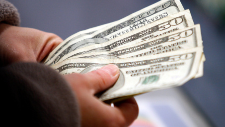 Các nước đang làm như nào để hỗ trợ người lao động đương đầu với đại dịch Covid-19?