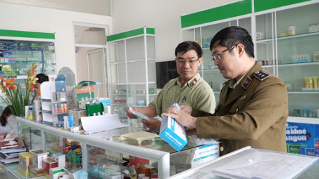 Xử phạt 354 triệu đồng đối với 8 cơ sở kinh doanh thiết bị y tế vi phạm