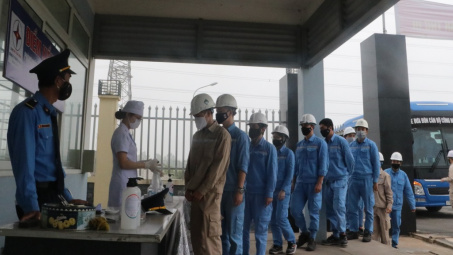 Nhiệt điện Thái Bình chủ động nhiều biện pháp bảo vệ người lao động ứng phó với COVID-19