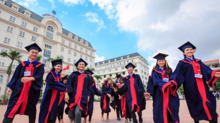 Quan điểm quốc tế hóa giáo dục đại học Việt Nam dựa trên kinh nghiệm quốc tế hóa giáo dục đại học của một số nước trên thế giới