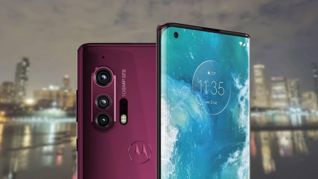 Motorola Edge Plus - "Đắt xắt ra miếng"