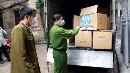 Hà Nội đã xử lý hơn 1.400 vụ buôn lậu, gian lận thương mại trong tháng 4/2020