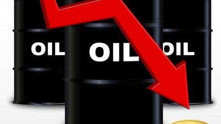 Giá vàng ngày 28/4 giảm giá trở lại do giá dầu tụt giảm