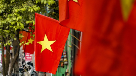 Dặm dài yêu thương nối mọi miền đất nước