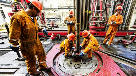 Viễn cảnh giá dầu thô xuống dưới 10 USD/thùng