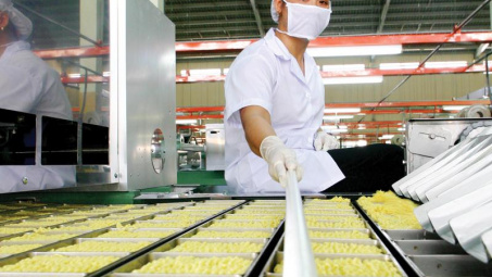 Lo đơn hàng xuất khẩu quý II/2020