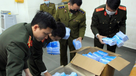Ngăn chặn, xử lý nghiêm nạn buôn lậu khẩu trang, gạo qua biên giới