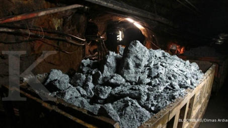 Giá nickel chạm mức cao nhất trong 3 tuần