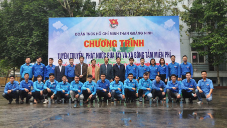 Sức trẻ TKV: Xung kích và sáng tạo trong phòng chống dịch Covid-19