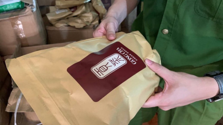 Thu giữ hơn 1,2 tấn nguyên liệu trà sữa, trà chanh không nguồn gốc tại Thủ đô