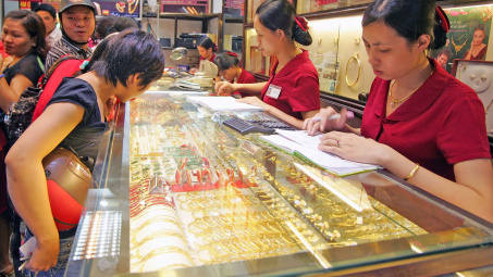 Điều gì chờ đợi giá vàng trong tháng 6/2020?