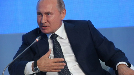 [Quốc tế nổi bật] Ông Putin trở lại điện Kremlin