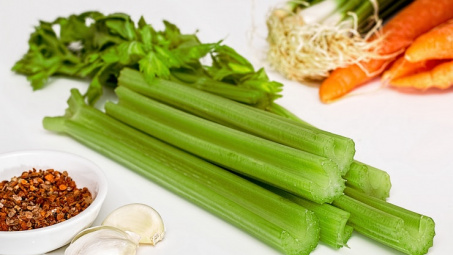Điều gì xảy ra với cơ thể khi bạn ăn cần tây mỗi ngày