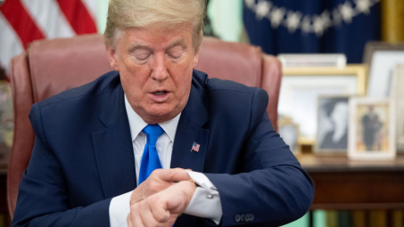 [Tin ảnh] Ông Trump lại phải xét nghiệm Covid-19