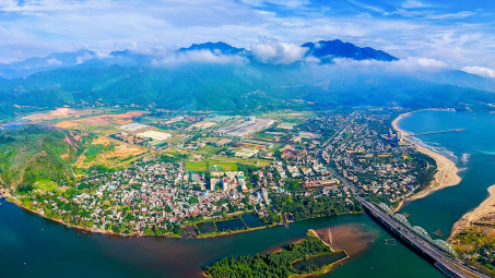 Đẩy mạnh phát triển các vùng kinh tế trọng điểm