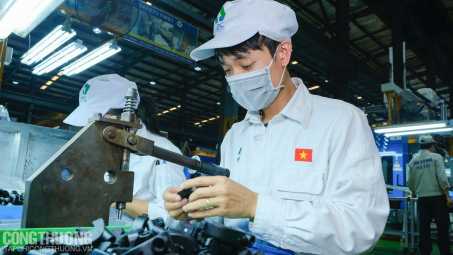 4,3 triệu cổ phiếu bán ra gấp đôi giá khởi điểm, An Phát Holdings thu về vốn "khủng" hơn 215 tỷ đồng