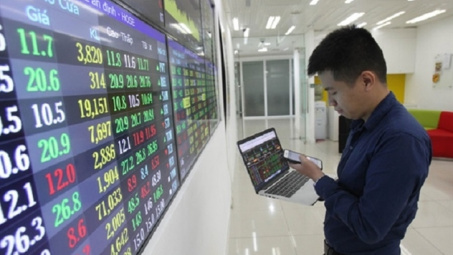 Báo cáo ADB: Trái phiếu Chính phủ tăng 10,5%, trái phiếu doanh nghiệp giảm 1,7%