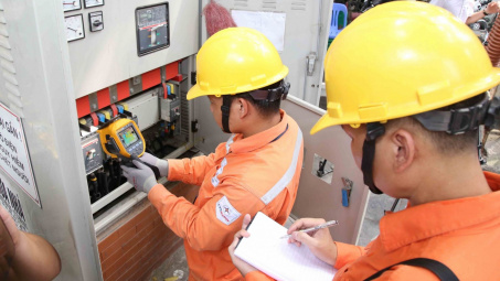Bộ Công Thương yêu cầu thực hiện nghiêm việc phúc tra hóa đơn điện tăng từ 30%