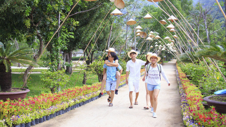 4 điểm đến không thể bỏ lỡ ở Đảo Hoa Lan - Nha Trang