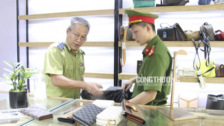 Tấn công tụ điểm hàng giả tại Bắc Ninh, thu giữ hơn 33.000 sản phẩm giả mạo nhãn hiệu