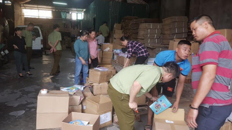 Hà Nội: Thu giữ 27.200 cuốn sách giáo dục bị làm giả
