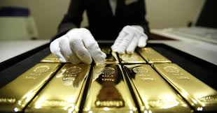 Giá vàng ngày 14/7 vượt mức 1.800 USD/ounce, giới đầu tư kỳ vọng vào chính phủ Mỹ và FED