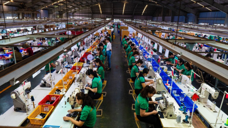 Mở cánh cửa thành công cho hàng thể thao Việt Nam vào thị trường Hà Lan