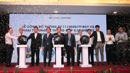 Hỗ trợ doanh nghiệp phát triển thương mại điện tử: Vai trò "bà đỡ" của Bộ Công Thương