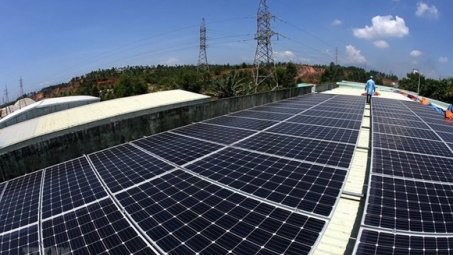 Hỗ trợ, tạo điều kiện để các nhà máy điện mặt trời phát điện vận hành thương mại