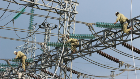 Truyền tải điện Quảng Nam đảm bảo vận hành an toàn lưới điện trong mùa mưa bão