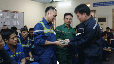 TKV tăng cường ứng phó với nắng nóng, đảm bảo sức khỏe người lao động