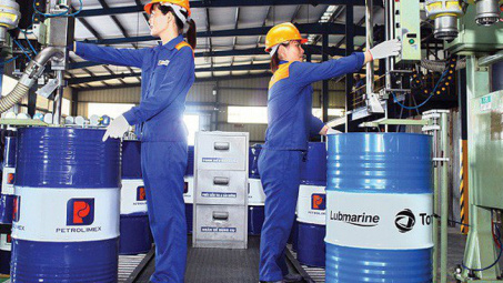 Xăng dầu B12 - Hóa dầu Petrolimex: Tăng cường phối hợp kinh doanh dầu mỡ nhờn