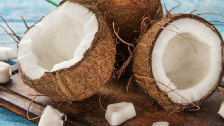 Dừa Việt Nam xuất khẩu sang Thái Lan tăng cực mạnh, tới 332% về trị giá