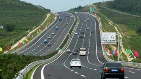 Sớm giải phóng xong mặt bằng đường nối Lai Châu với cao tốc Nội Bài - Lào Cai