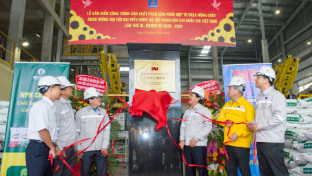 PVCFC vận hành thử nghiệm dự án phân bón phức hợp từ urea nóng chảy