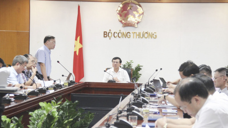 Bộ Công Thương: Quyết liệt thực hiện các giải pháp đảm bảo cung ứng đủ điện