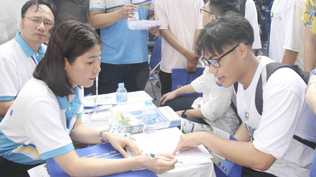 Nuôi dưỡng nguồn nhân lực, tạo sức bật cho ngành logistics