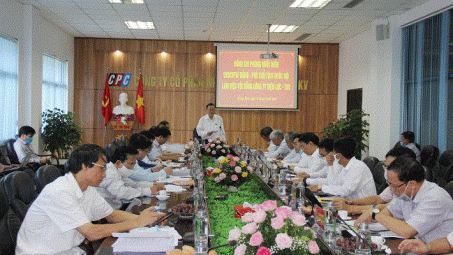 Phó chủ tịch Quốc hội Phùng Quốc Hiển làm việc với TKV về sản xuất kinh doanh điện